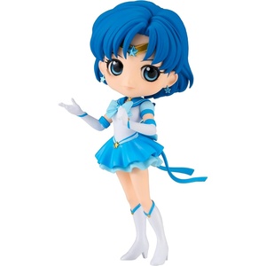 image:imageBanpresto  Pretty Guardian Sailor Moon Cosmos The Movie  Eternal Sailor Moon Ver B Bandai Spirits Q posket FigureEternal Sailor Mercury Ver A